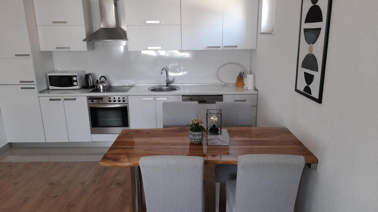 Elite Apartment Jasmina Bihać Buitenkant foto
