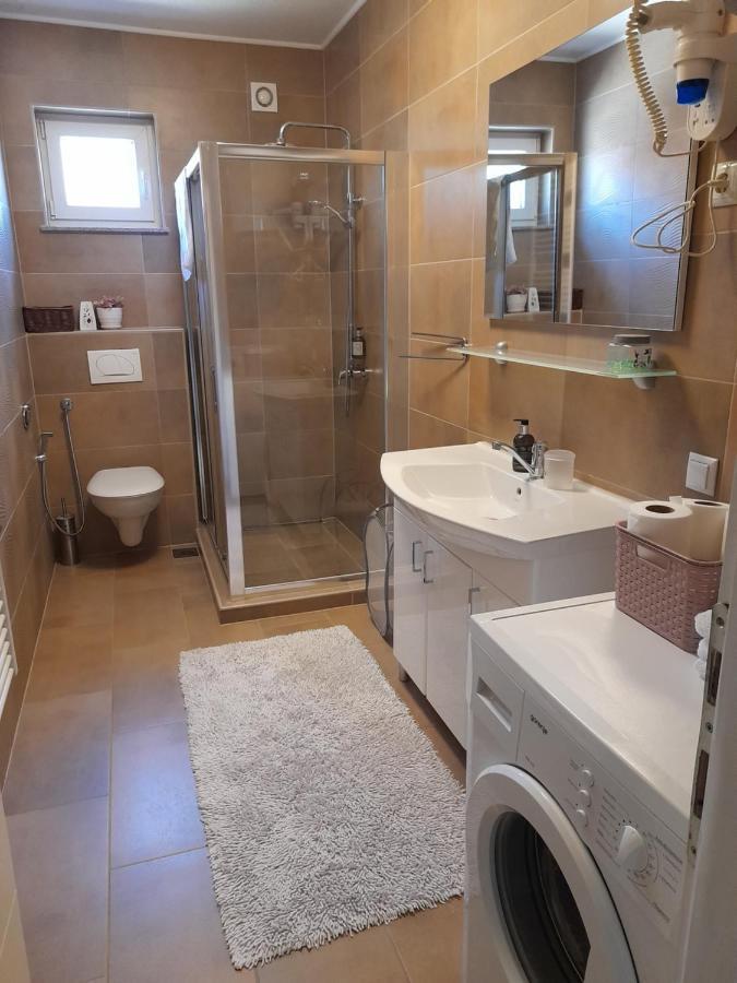 Elite Apartment Jasmina Bihać Buitenkant foto